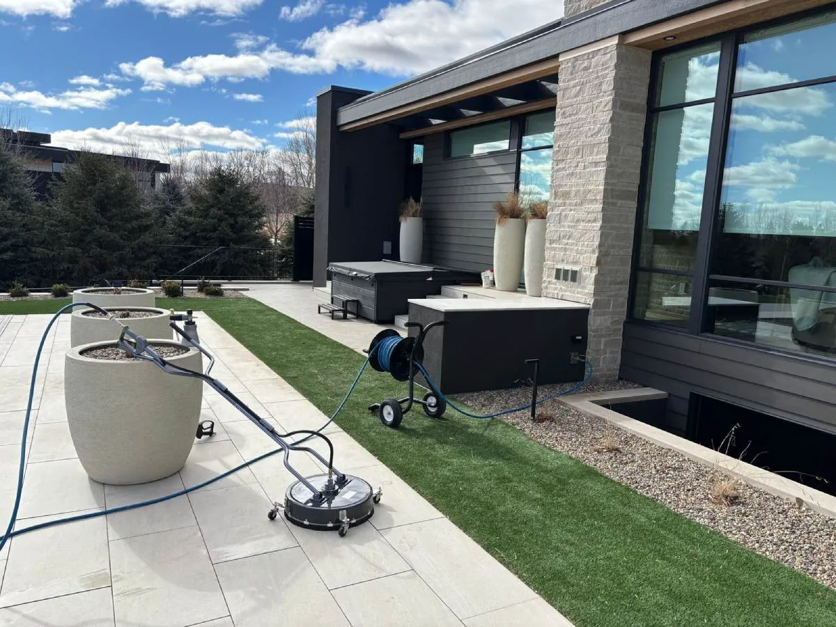 Residential & Farm Properties cleaned with an Easiwash system